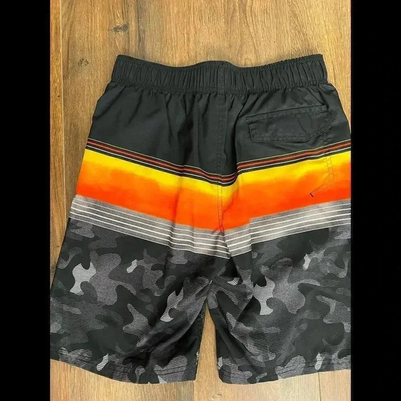 Boys‎ Large 14/16 Gerry Black orange Yellow Gray Swim Trunks - Picture 4 of 5